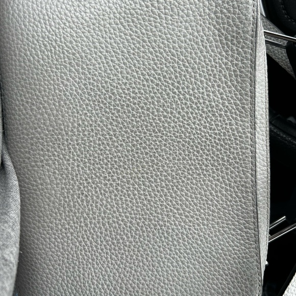 MARC JACOBS “The Box” Bag - Picture 3 of 5